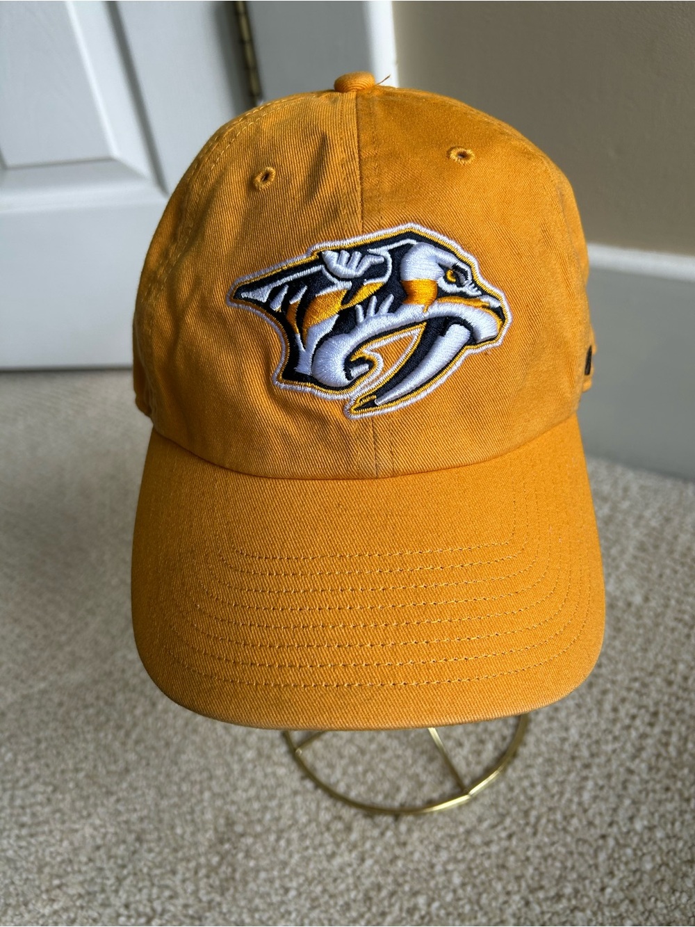 Gold Logo Baseball Cap - Men, Women or kids Nashville Preds Cap. Good condition